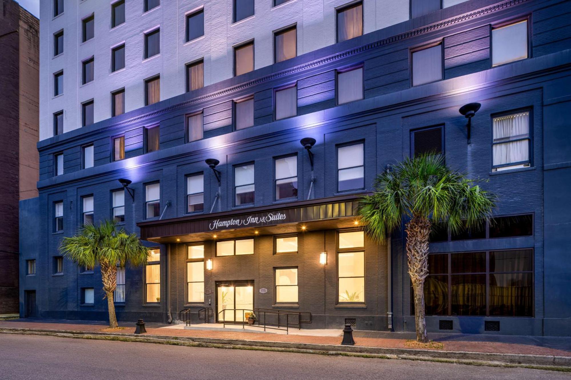 Hampton Inn & Suites New Orleans Canal St. French Quarter Extérieur photo